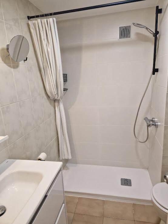 Sorrafina, Acogedor Apartamento En L'Estartit Con Piscina Y Parking Luaran gambar